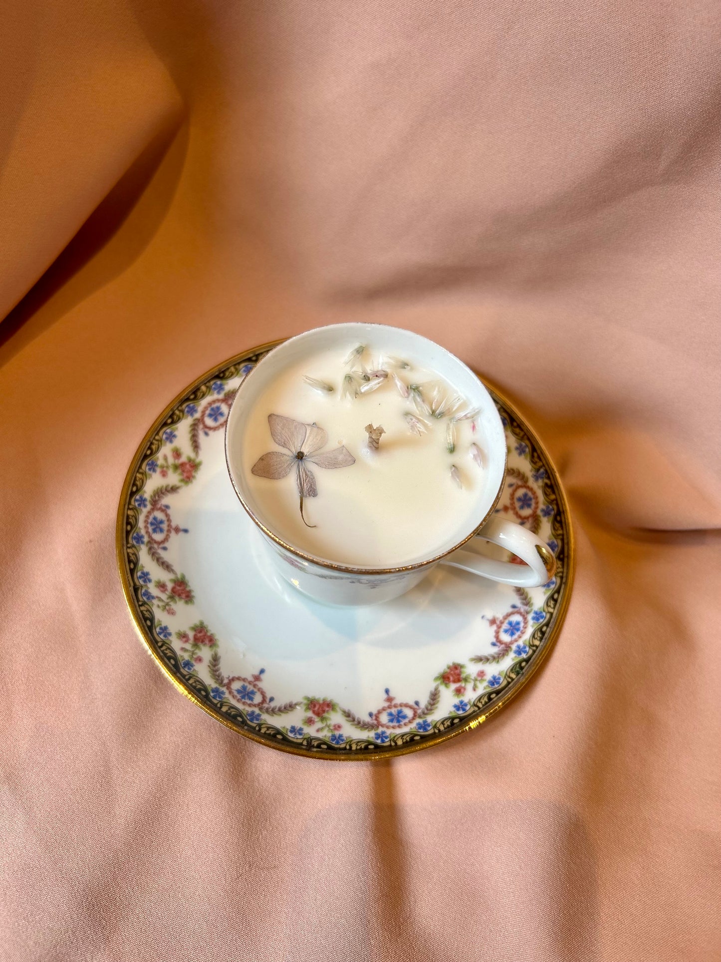 Création unique parfum violette