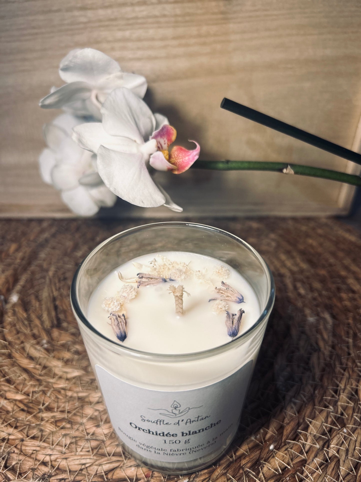 Bougie orchidée blanche 150g